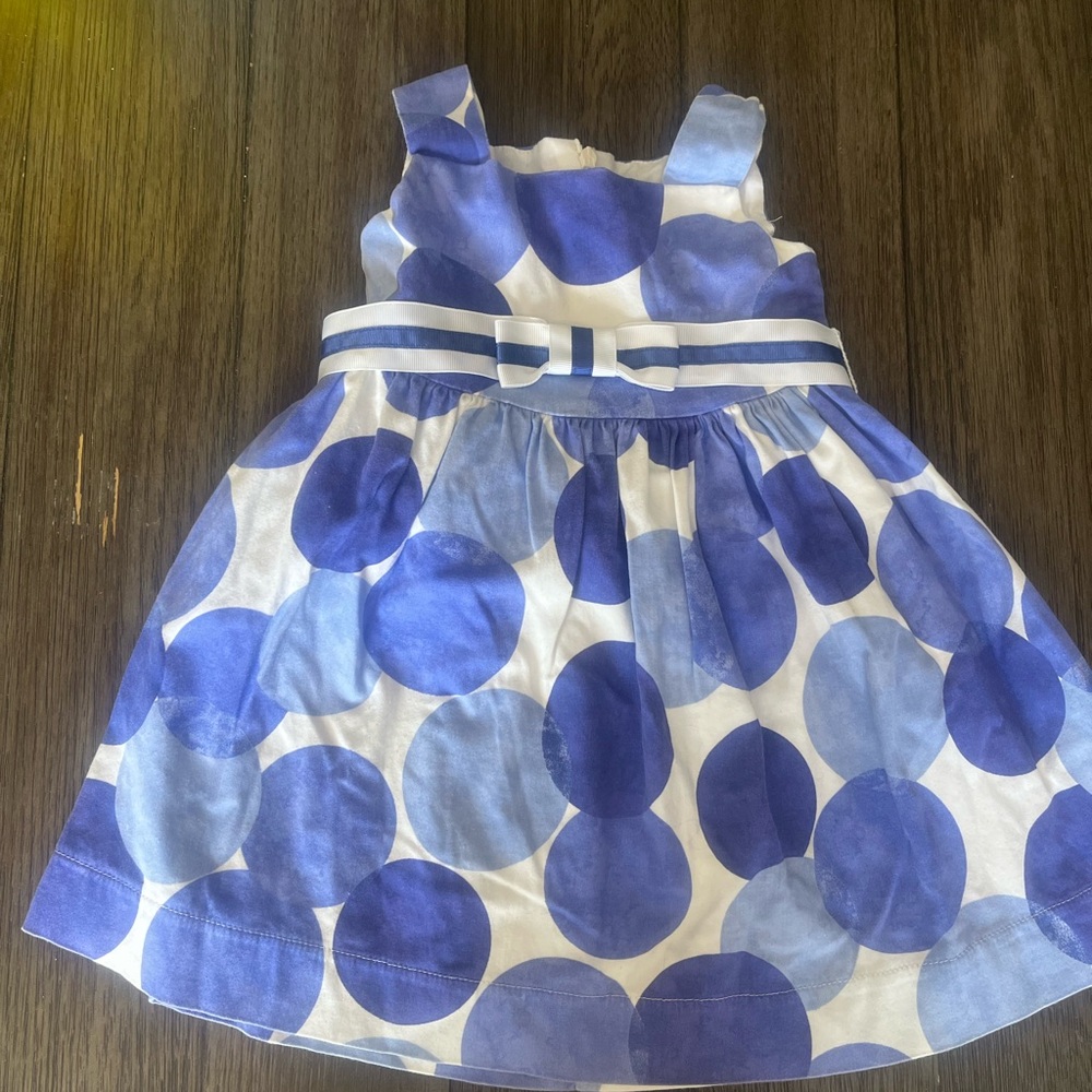Blue and White Sleeveless Scoop Neck Sundress